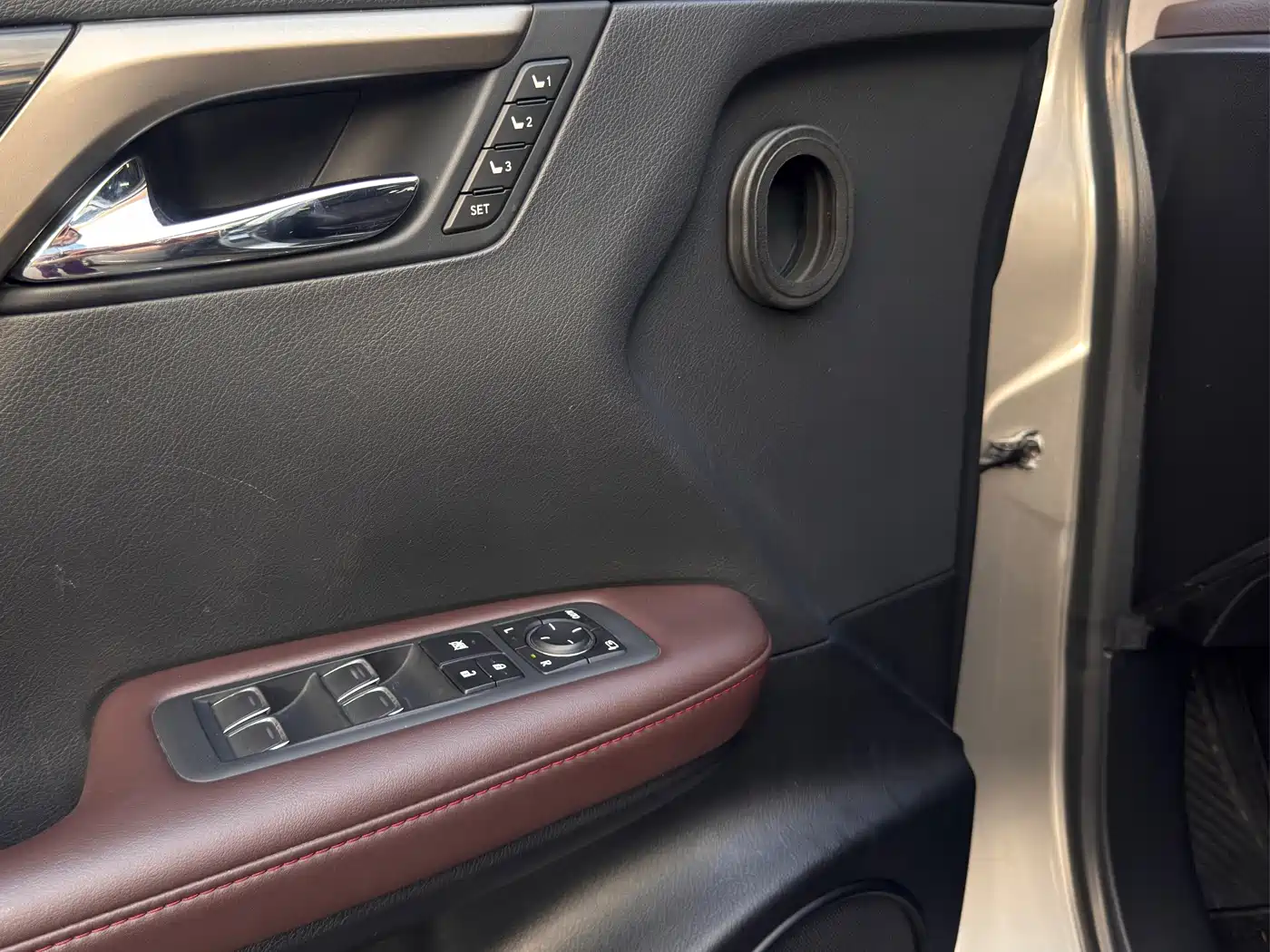 Lexus RX 2020 Facelift 300 AWD Elegance Edition фото 23
