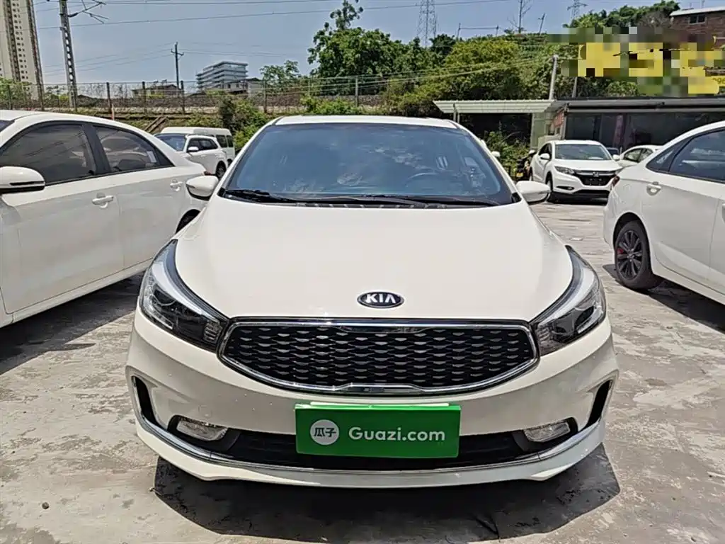 Kia K3 2017 1.6L Automatic 15th Anniversary Special GLS фото 3