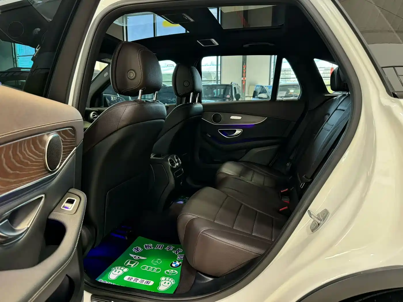 Mercedes-Benz GLC 2020 Facelift GLC 260 L 4MATIC Luxury фото 5