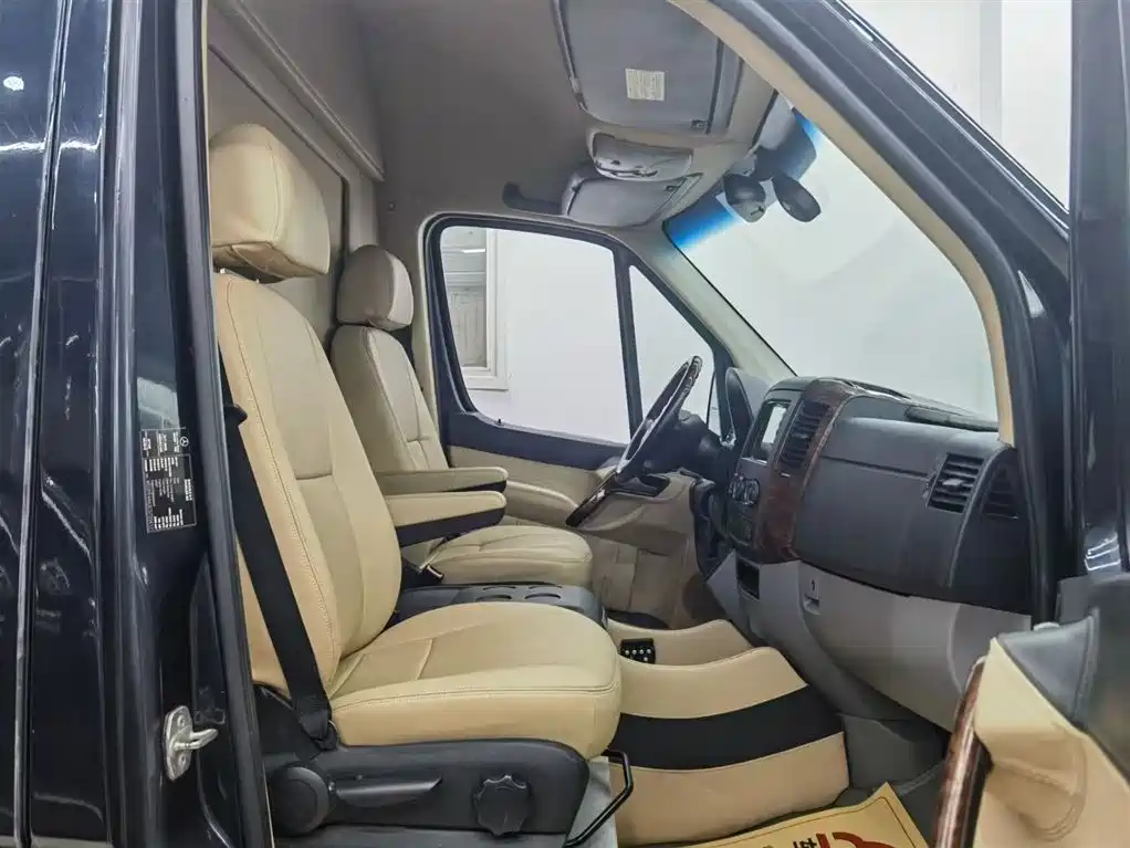 Mercedes-Benz Sprinter 2009 Model Enhanced Version фото 6