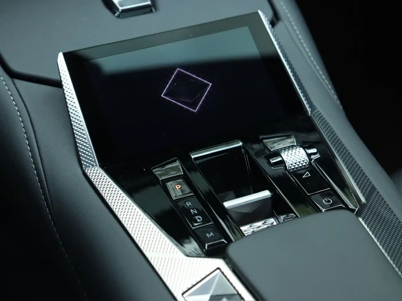 DS 4 2024 2023 1.6T Rivoli CROSS Edition