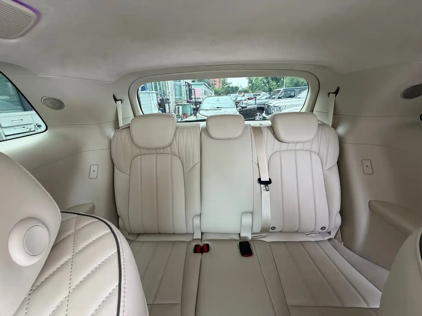 Voyah Auto Voyah Dreamer 2025 PHEV AWD Flagship Qian Kun Edition фото 13