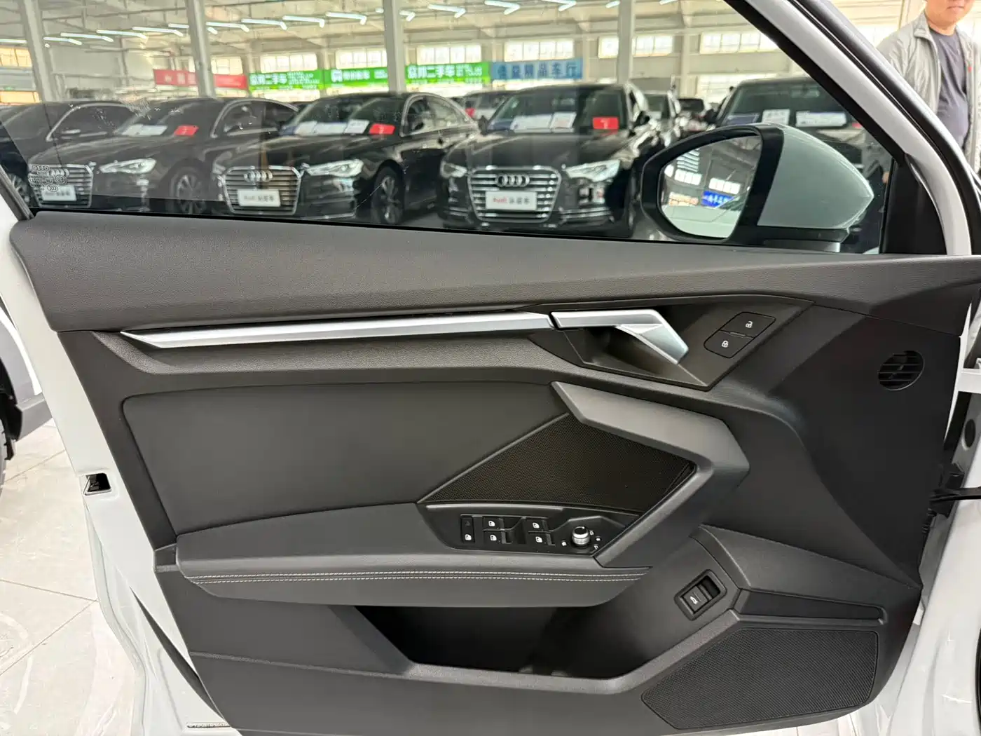 Audi A3 2023 A3L Limousine 35 TFSI Fashion Sport фото 17
