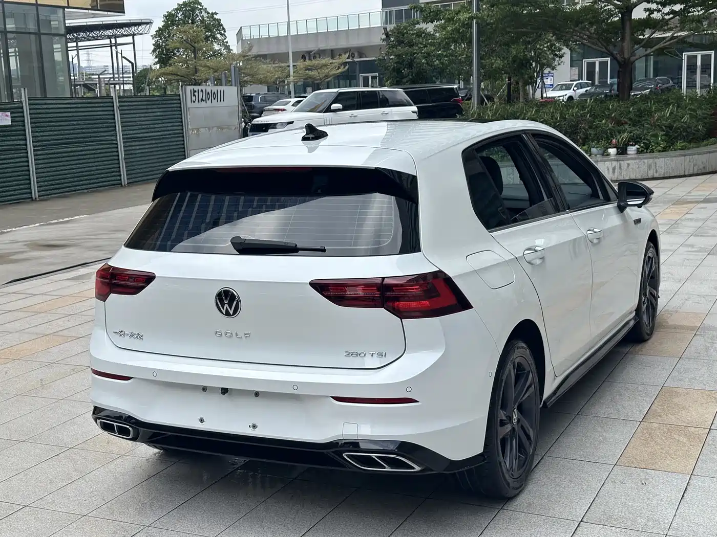Volkswagen Golf 2023 Facelift 280TSI DSG R-Line Lite фото 19