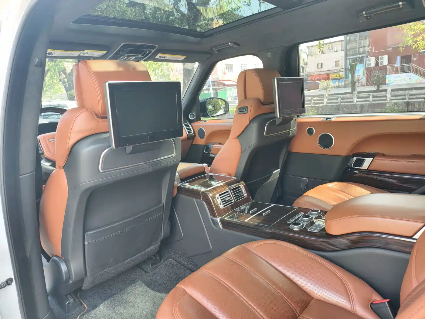 LAND ROVER RANGE ROVER