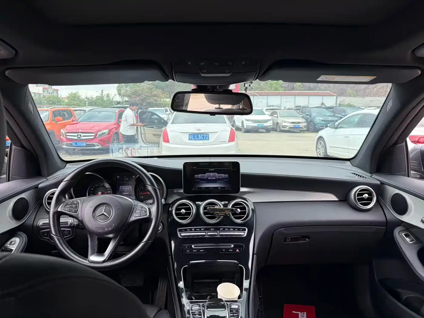 Фото 5 - Mercedes-Benz GLC