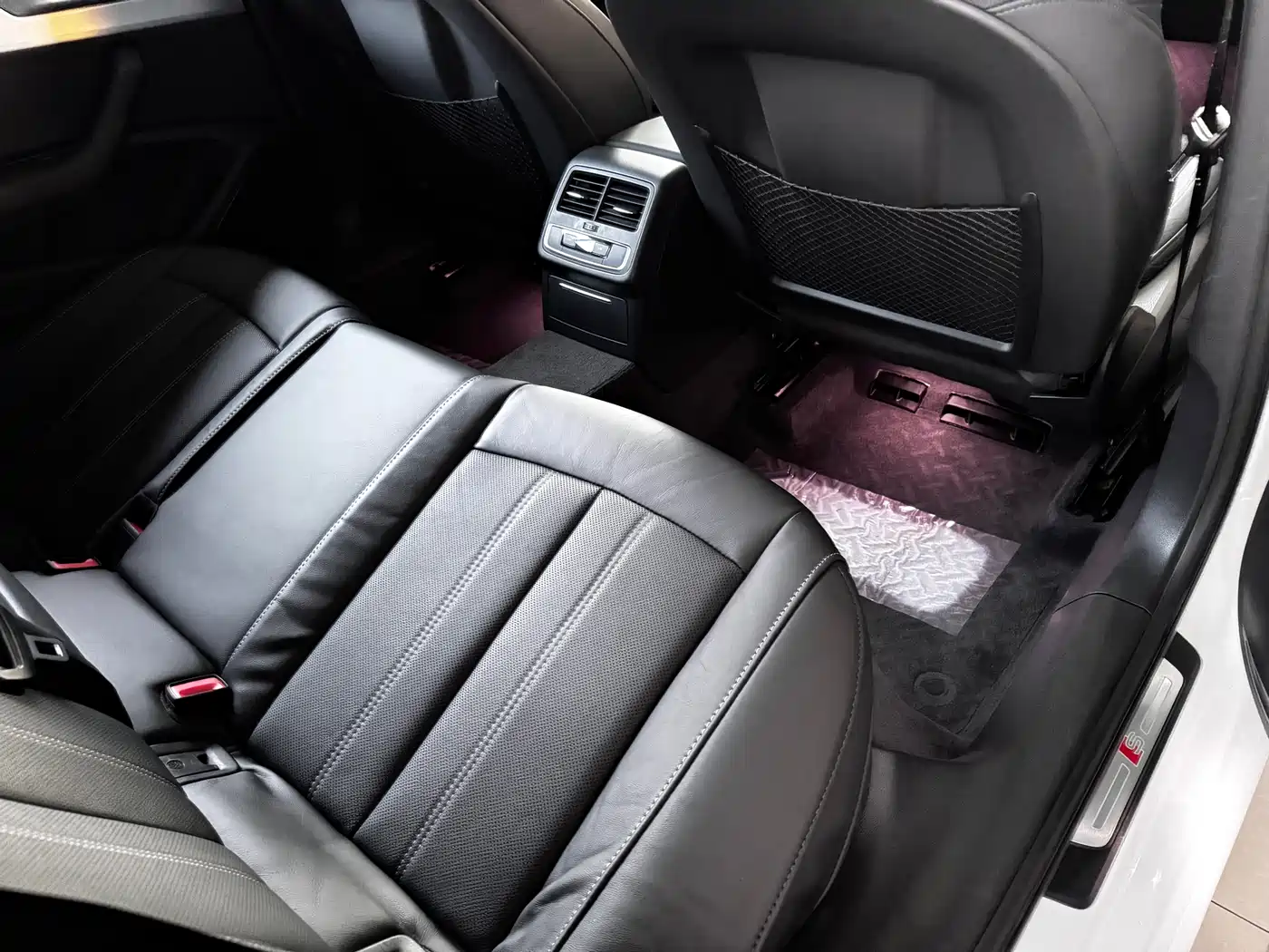 Audi A4L 2020 40 TFSI quattro Luxury Dynamic фото 9