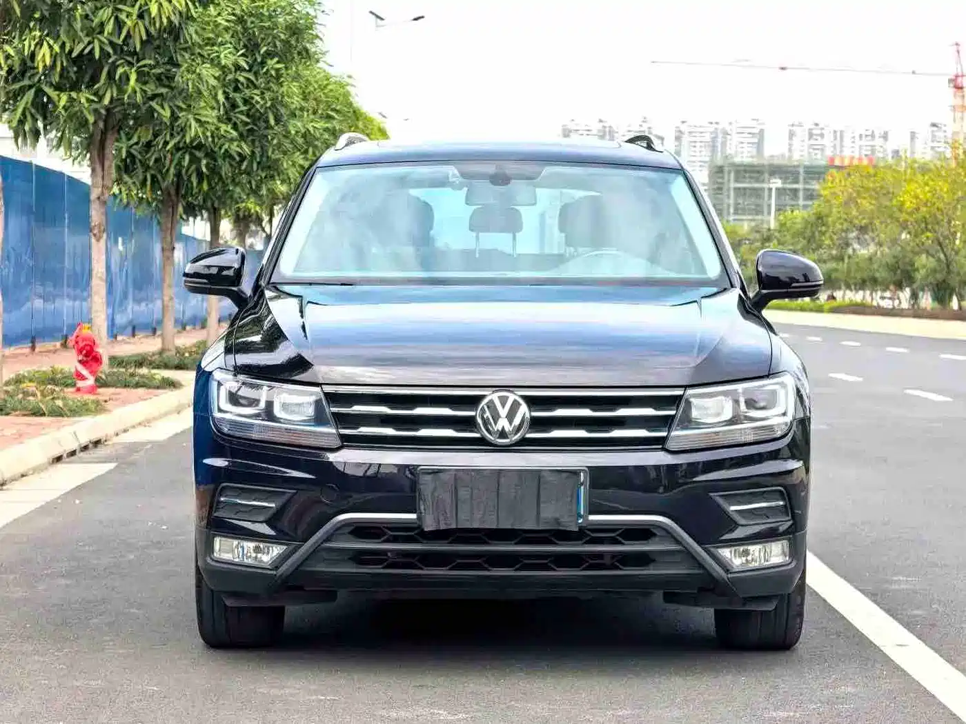 Volkswagen Tiguan L 2019 330TSI Automatic 2WD Panorama Comfort Edition China VI фото 2