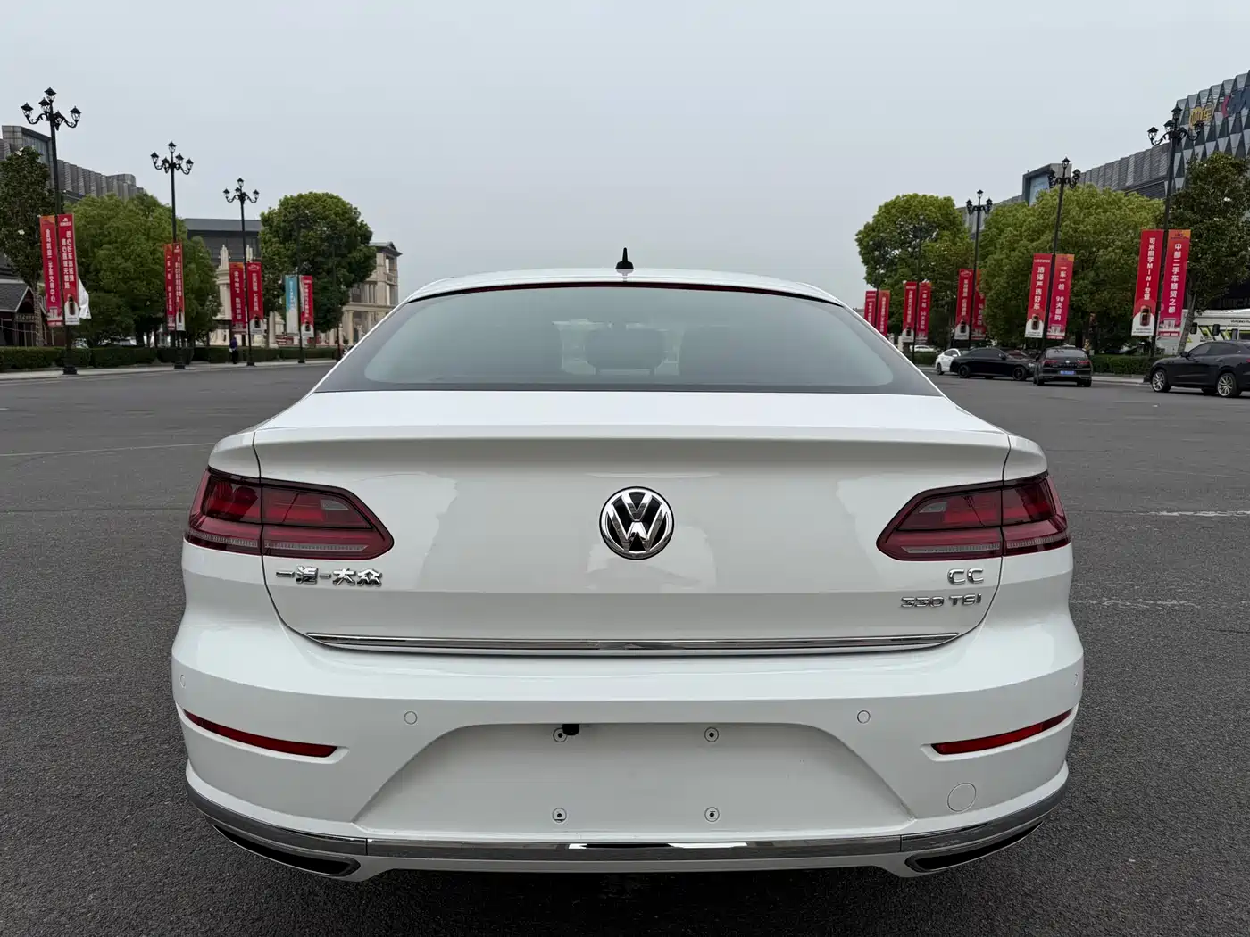 Volkswagen FAW-Volkswagen CC 2020 330TSI Elegance Version China VI фото 8