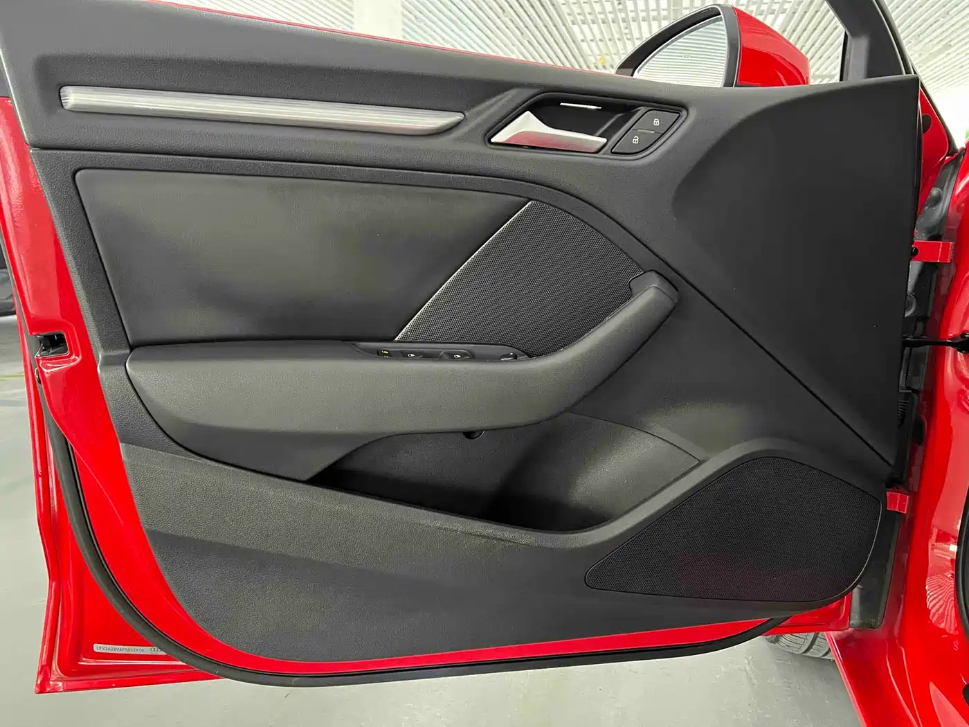 Audi A3 2015 Limousine 40 TFSI Automatic Comfort фото 8