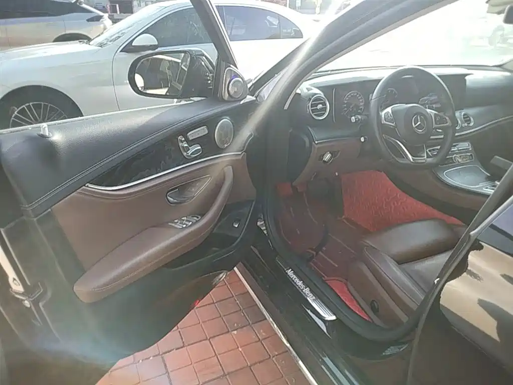 Mercedes-Benz E-Class 2018 Facelift E 200 L Sport фото 12