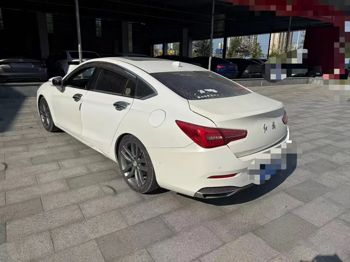 Hongqi H5 2018 30TD Smart Connected Royal Edition фото 7