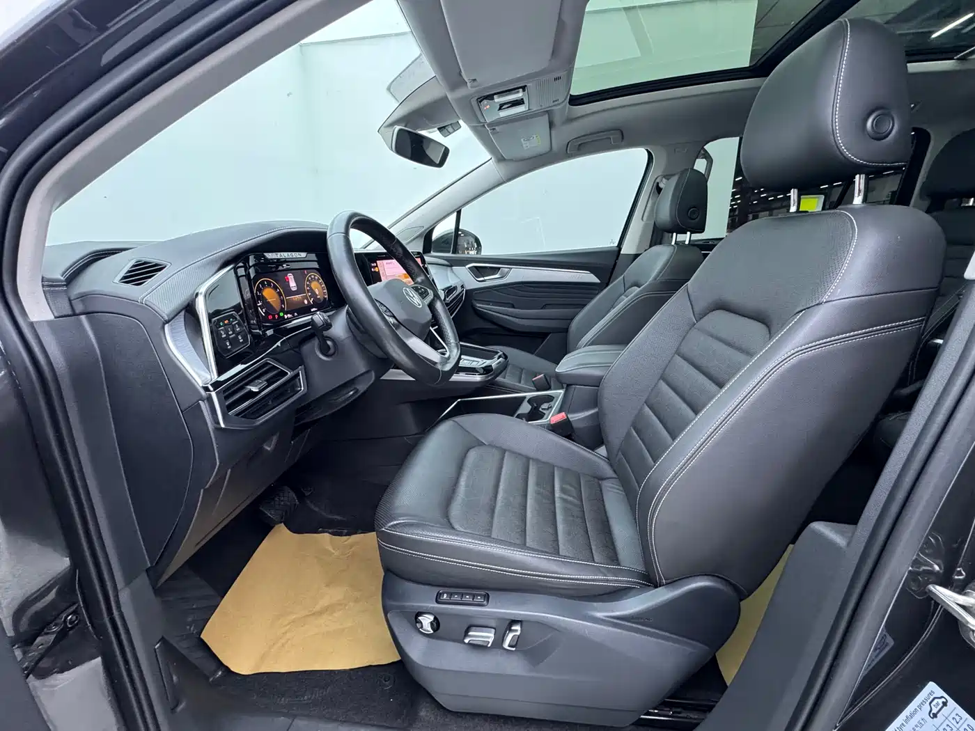 Volkswagen Talagon 2022 380TSI 4WD Luxury Premium Pro Edition 6-seater фото 15