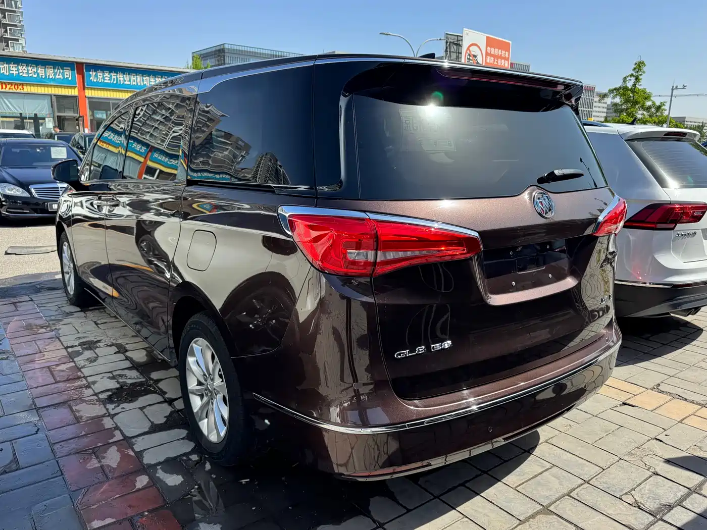 Buick GL8 2018 ES 28T Comfort Type China VI фото 16