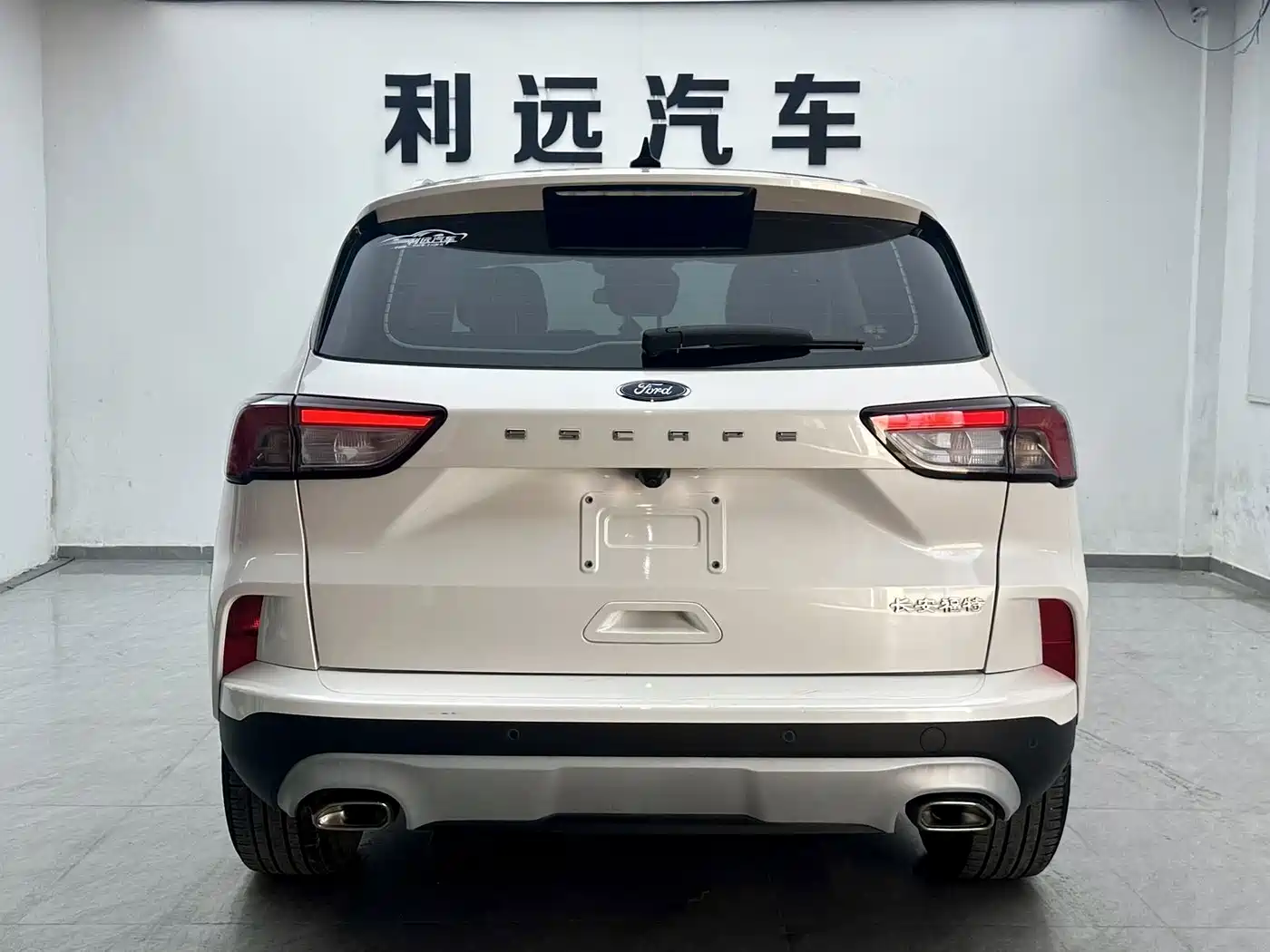 Ford Escape 2023 2024 Model EcoBoost 245 2WD Premium Edition