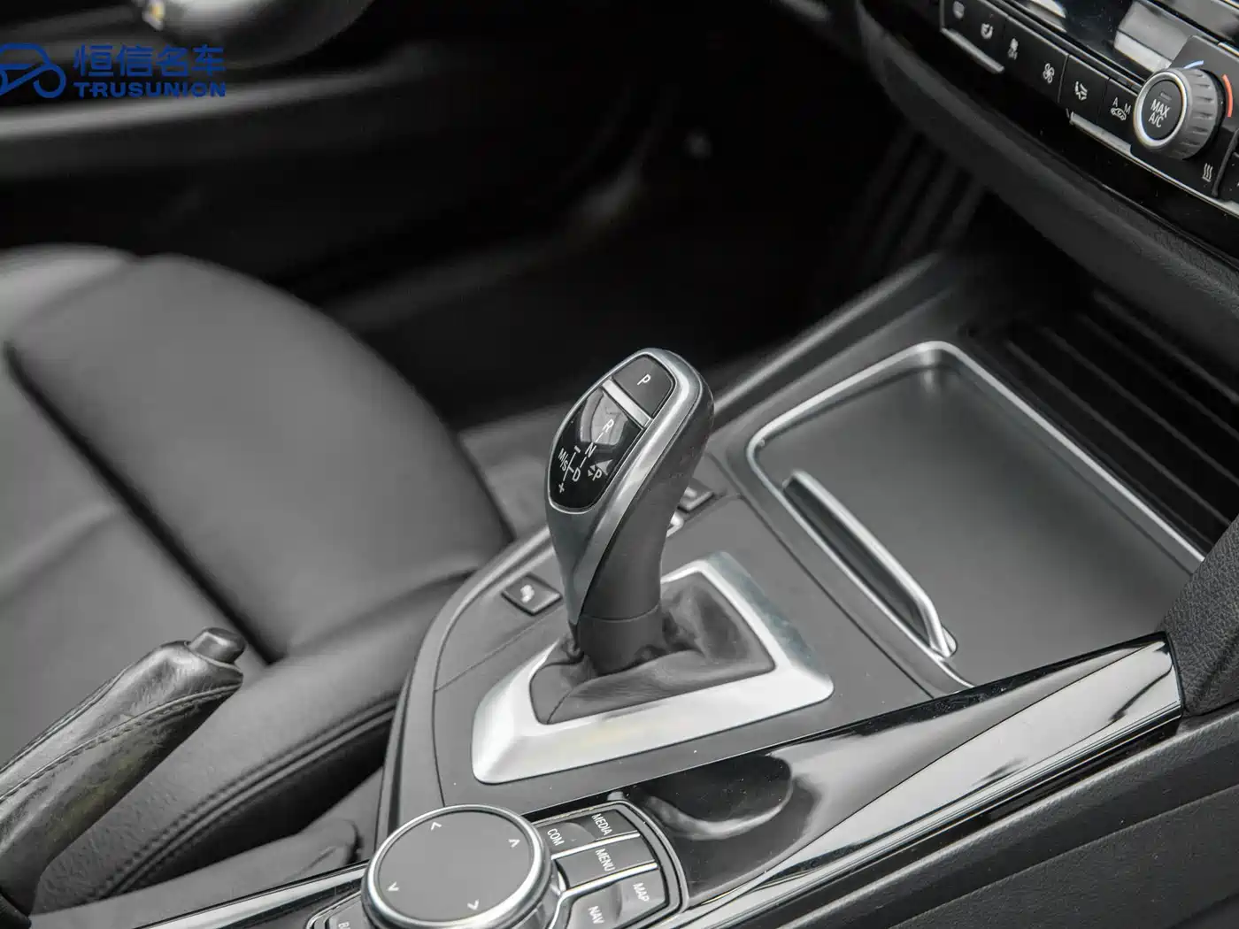 BMW 3 Series 2018 320Li Leading M Sport Package фото 16