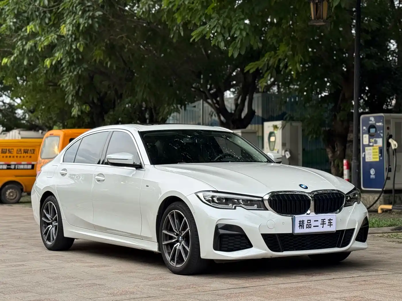 BMW 3 Series 2021 Second Facelift 325Li M Sport Package фото 3