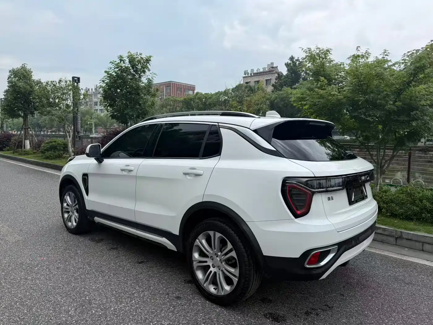 Lynk & Co 01 2019 2.0T 2WD Shine Pro Version China VI фото 5