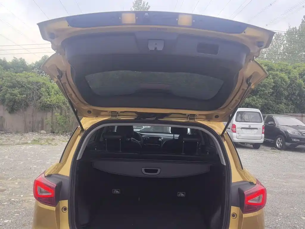 GAC Trumpchi Trumpchi GS3 2018 2017 150N Automatic Elite