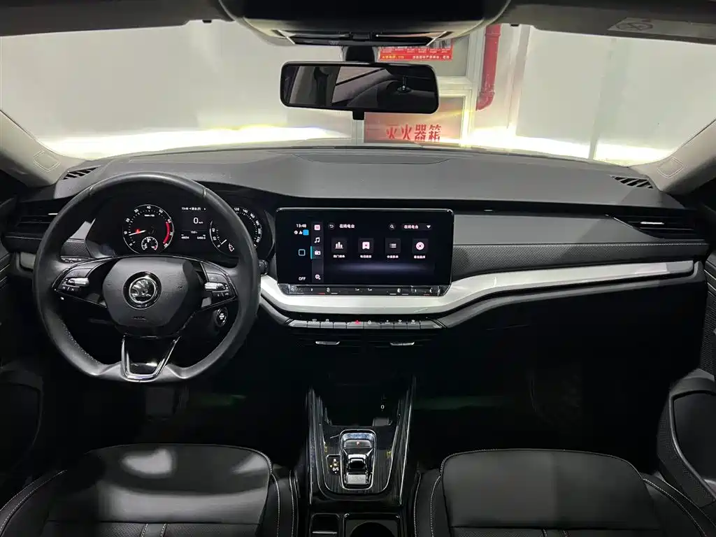 Škoda Octavia 2022 PRO TSI280 Premium Edition фото 12