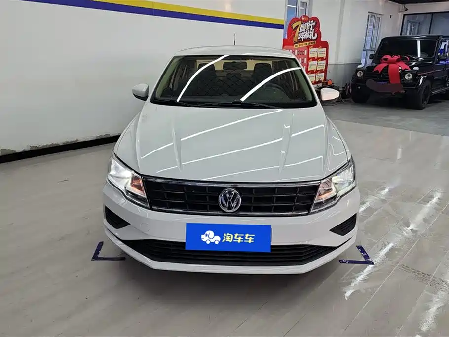 Volkswagen Jetta 2017 1.5L Manual Fashion фото 2