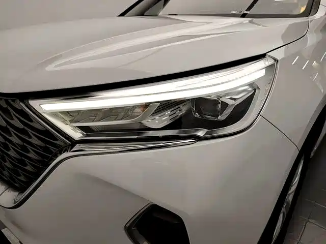 Фото 18 - Haval M6