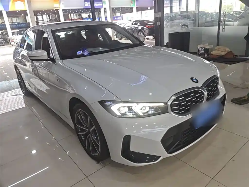 BMW 3 Series 2024 325Li M Sport Package фото 4