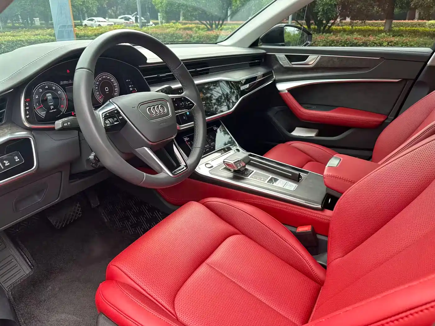 Audi A6L 2022 55 TFSI quattro Premium Elegance фото 5