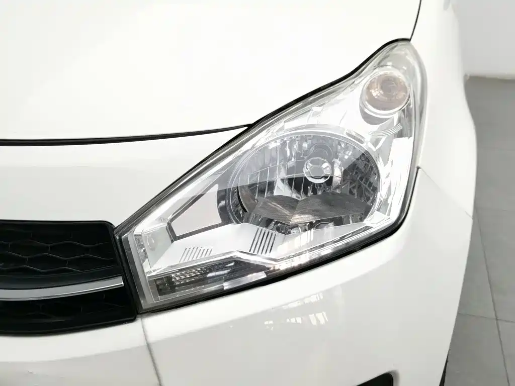 Suzuki Alto 2014 2013 1.0L Automatic Deluxe