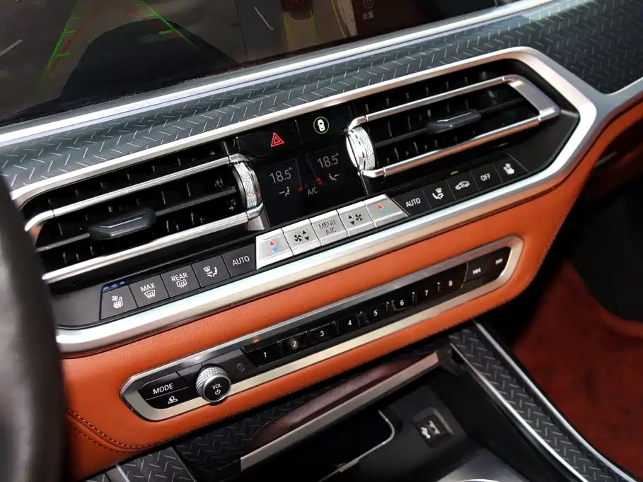 Фото 7 - BMW X7