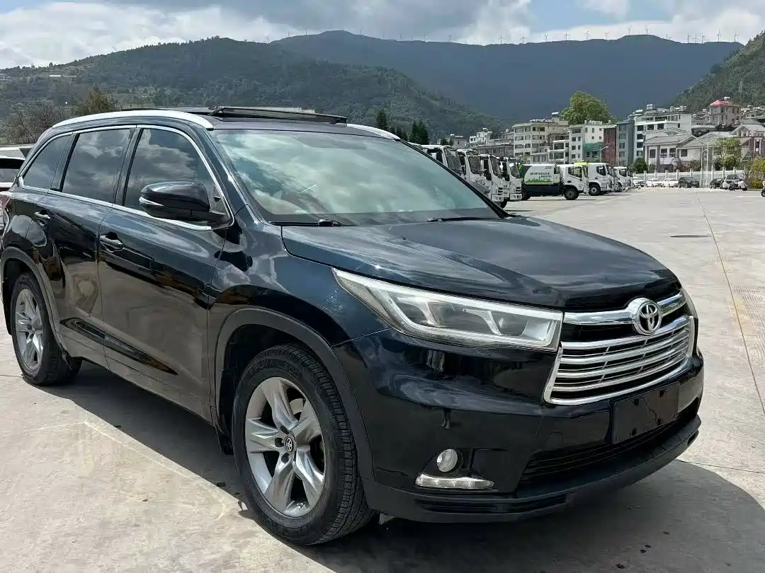 Toyota Highlander 2017 2.0T 4WD Premium 7-Seater фото 3