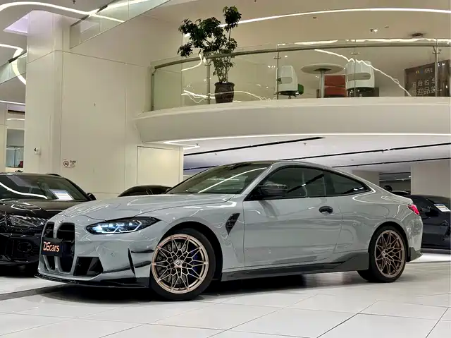 BMW M4 2023