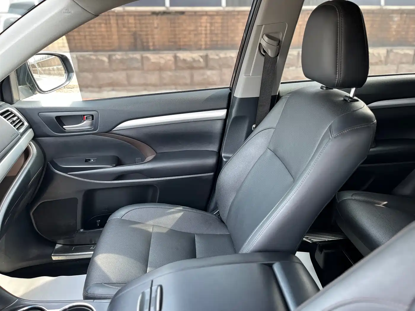 Toyota Highlander 2018 2.0T 4WD Premium 7-seater China VI фото 9