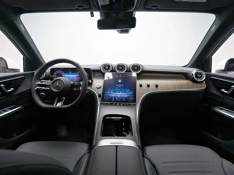 Mercedes-Benz GLC 2024 GLC 300 L 4MATIC Dynamic 7-seater фото 11