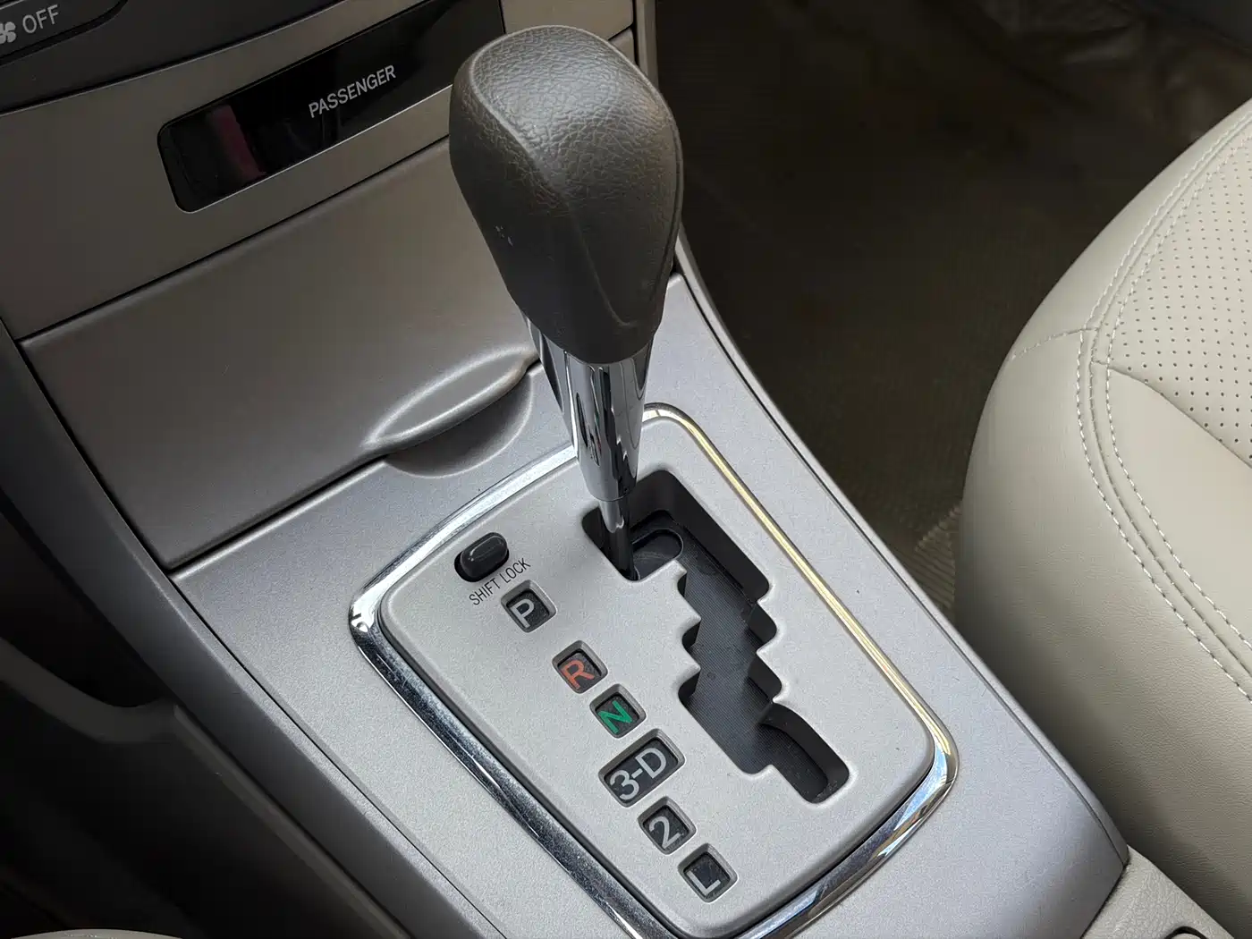 Toyota Corolla 2008 1.8L Automatic GL-i Sunroof Special Edition фото 19