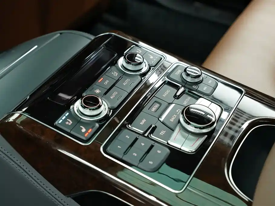 Audi A8 2014 A8L 45 TFSI quattro Luxury фото 20