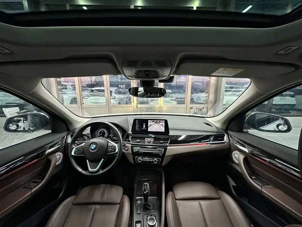 BMW X1 2021 sDrive20Li Fashion фото 7