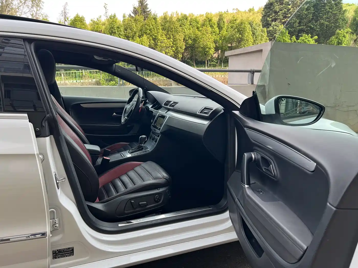 Volkswagen FAW-Volkswagen CC 2018 1.8TSI Luxury фото 16
