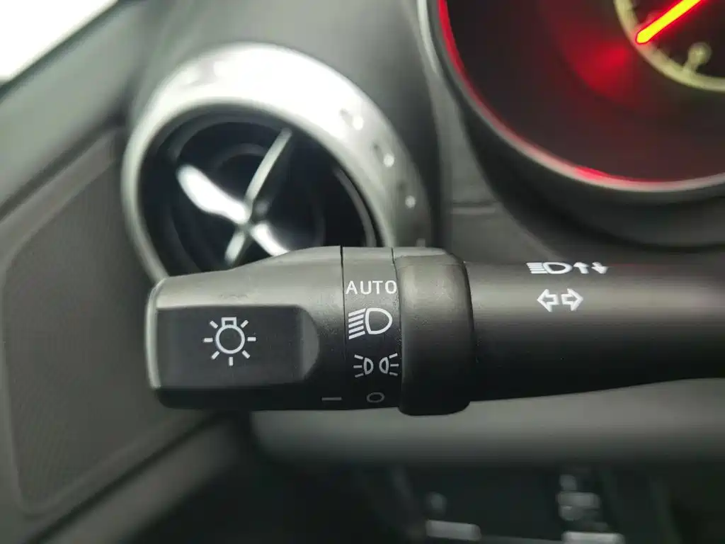 BYD Yuan 2017 2017 1.5L Auto Cool Connect
