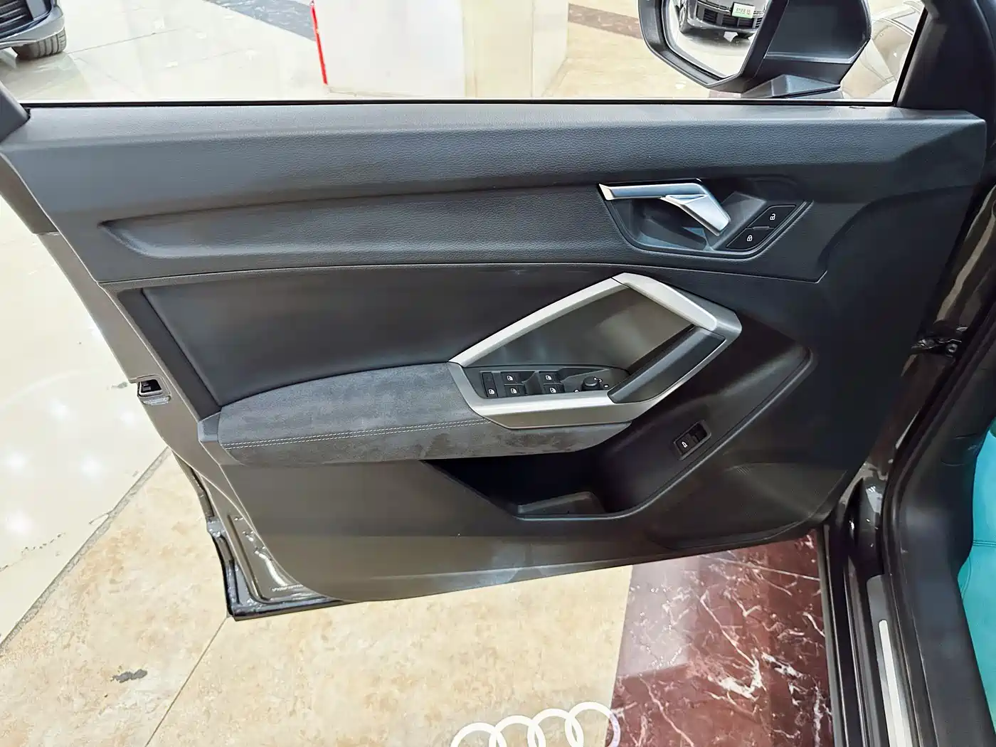 Audi Q3 2023 35 TFSI Progressive Dynamic (1.4T) фото 15