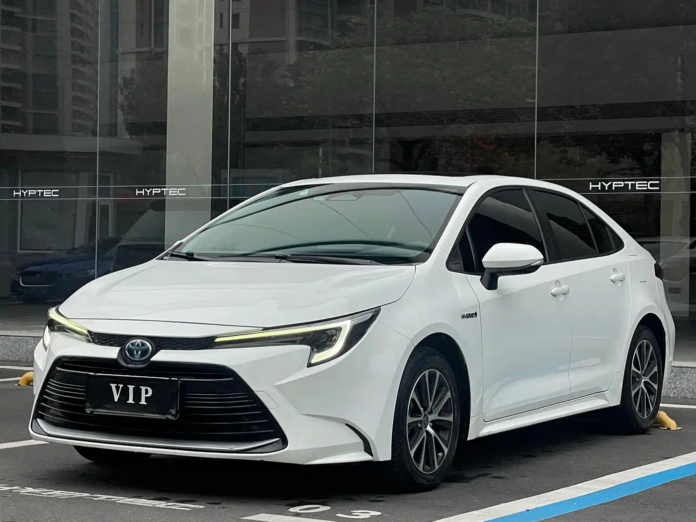 Toyota Levin 2023 Smart Hybrid 1.8L Luxury фото 3