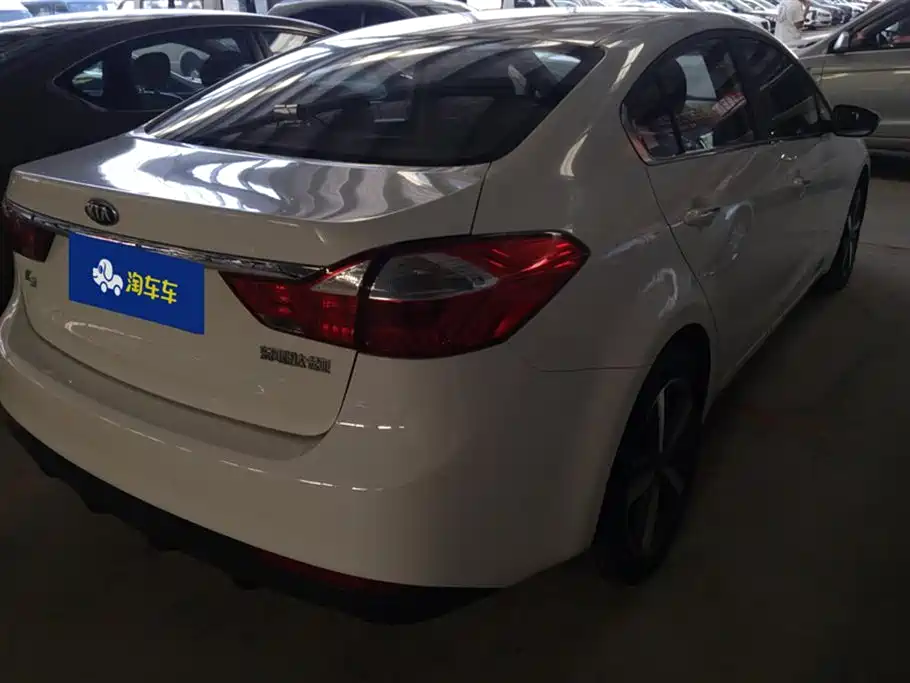 Kia K3 2016 1.6L Automatic GL фото 3
