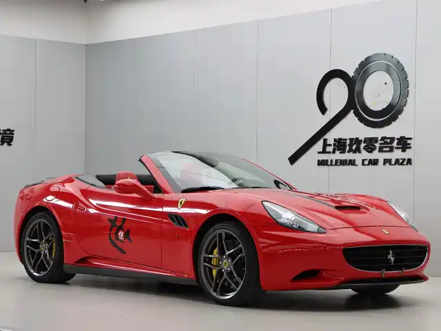  Ferrari California T 2012 4.3L Standard