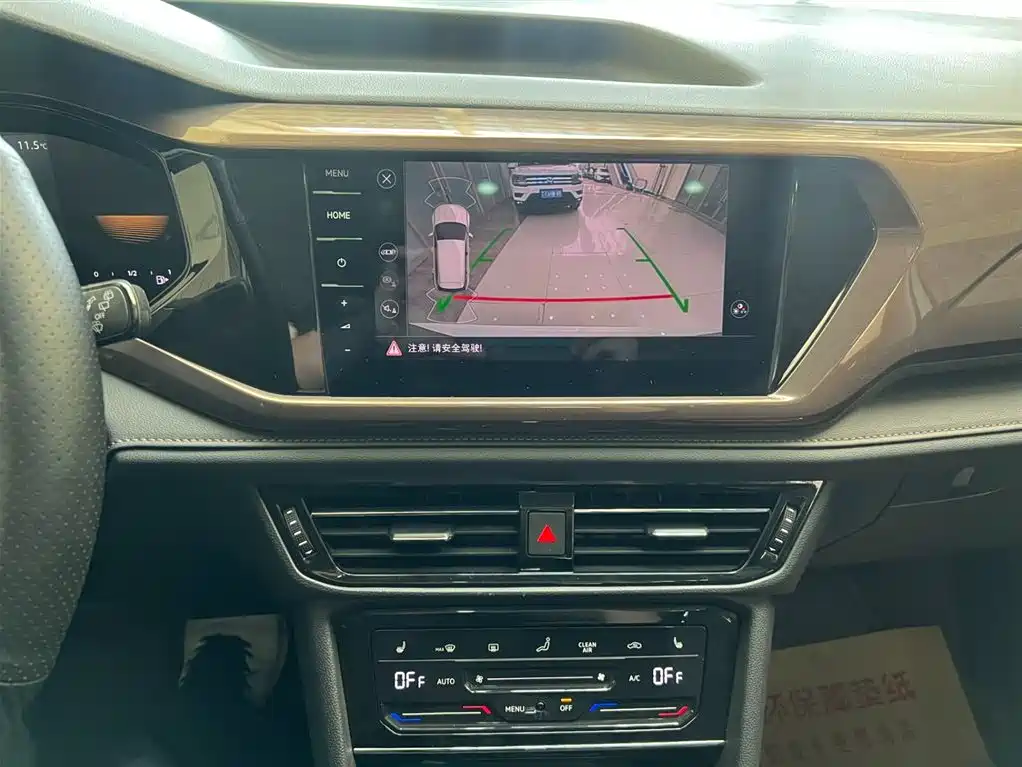 Volkswagen Tharu 2022 280TSI FWD Luxury Edition фото 13