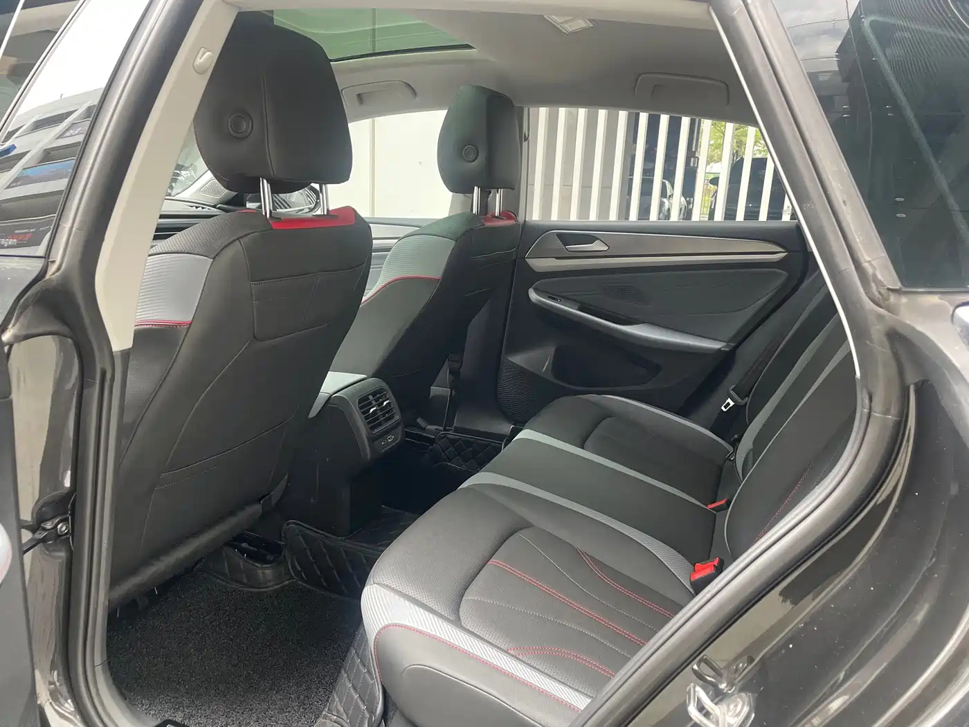 Volkswagen Lamando, миниатюра 5