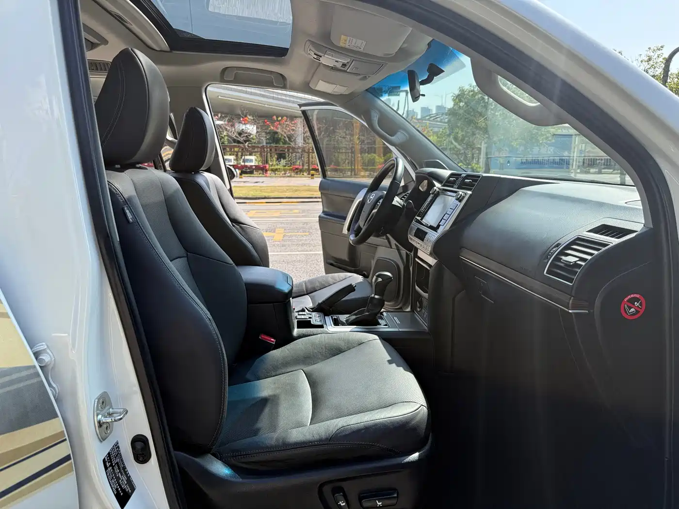 Toyota Prado 2018 3.5L Automatic TX-L NAVI Rear-mounted Spare Tire фото 9