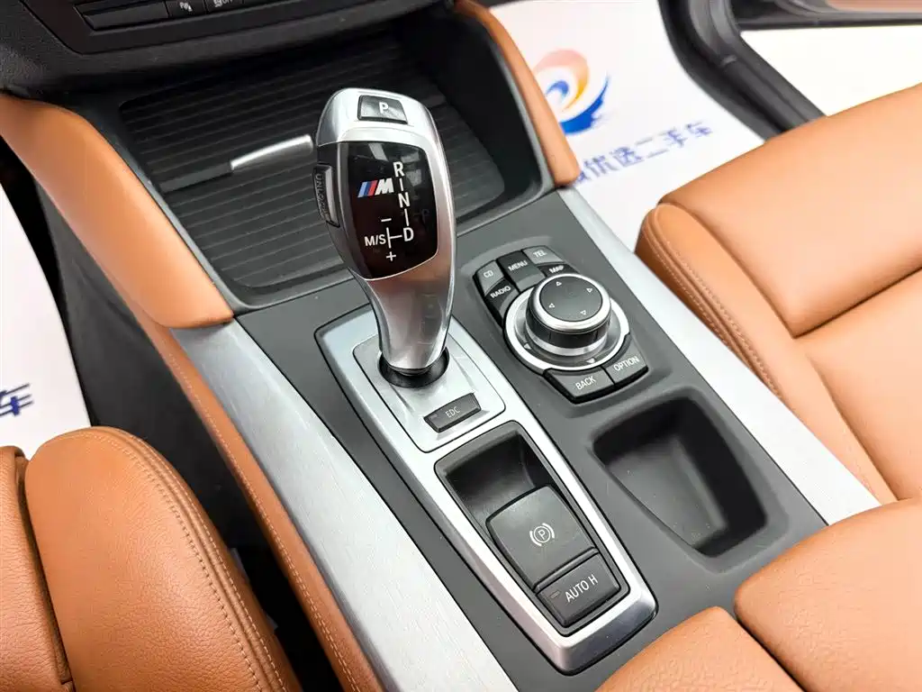 BMW X5 M 2010 X5 M фото 14