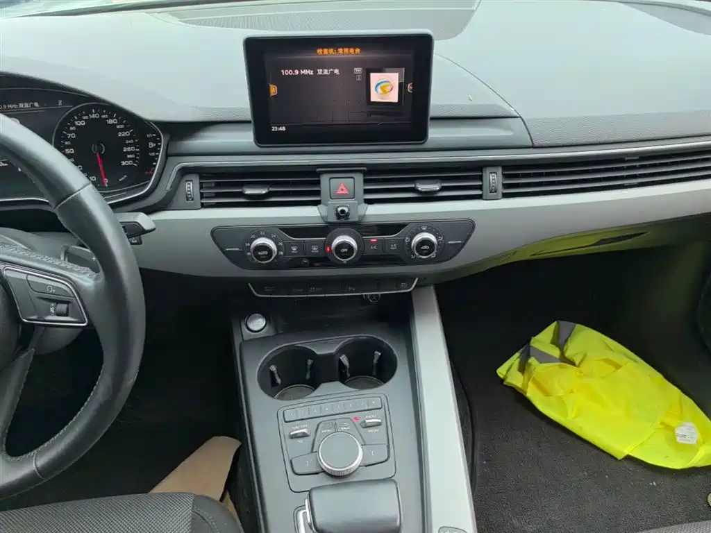 Audi A4L 2019 40 TFSI Progressive (China VI) фото 13