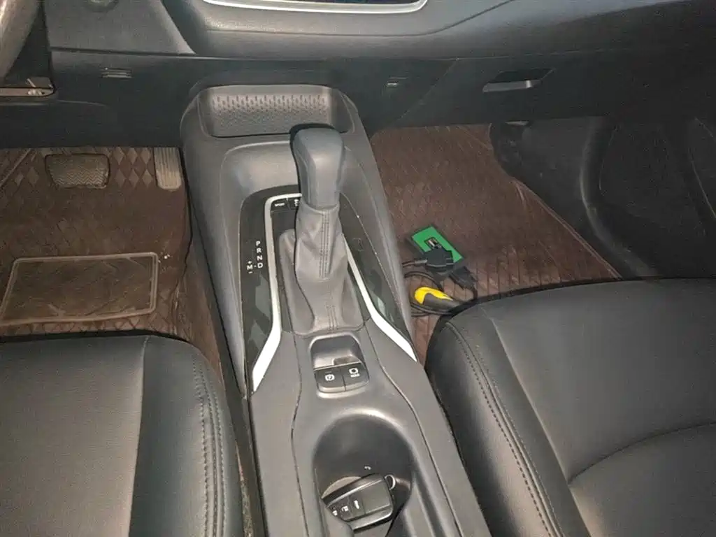 Toyota Corolla 2021 TNGA 1.5L CVT Elite Edition фото 13