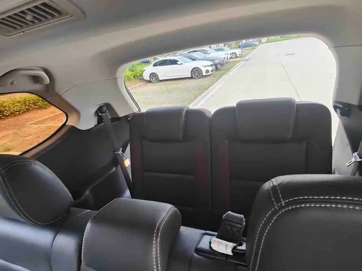 SWM Motor SWM X7 2017 2017 1.5T Automatic Smart Enjoy 7-seater